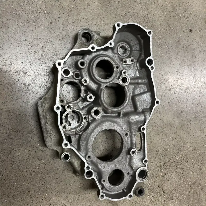 Yamaha YFZ450 2006-2013 YFZ 450 TRANSMISSION RIGHT GEAR CENTER CASE HALF ENGINE