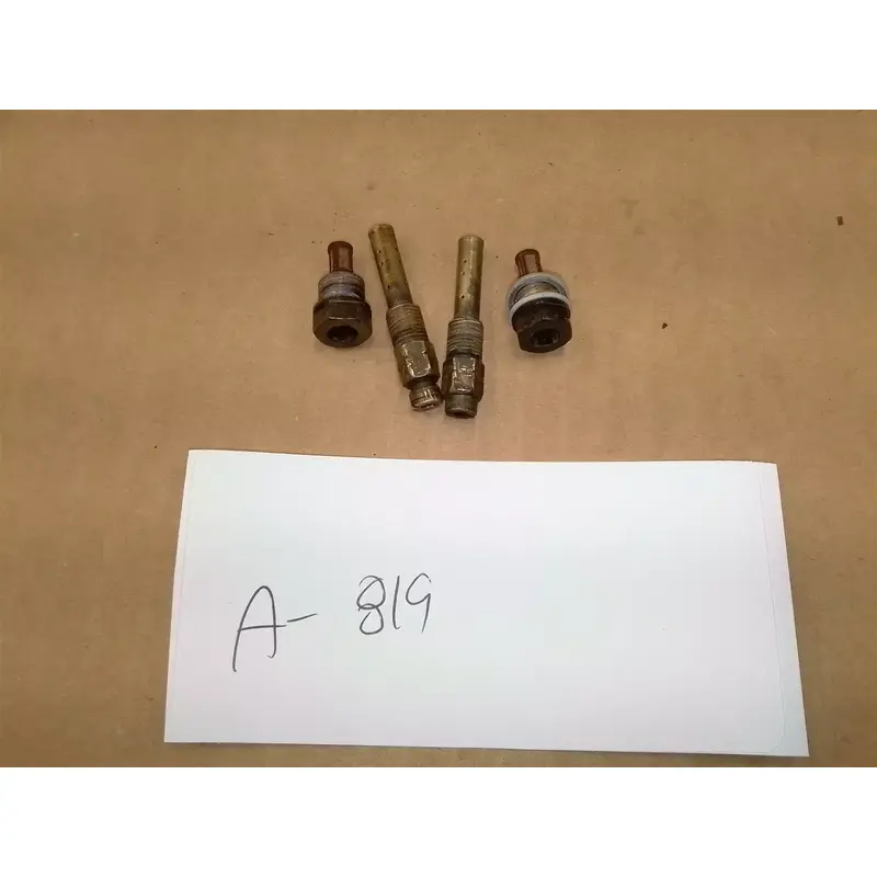 Honda GL1100 GOLDWING LEFT Carburetor Fuel Emisson Pipe Jet LOT A-819