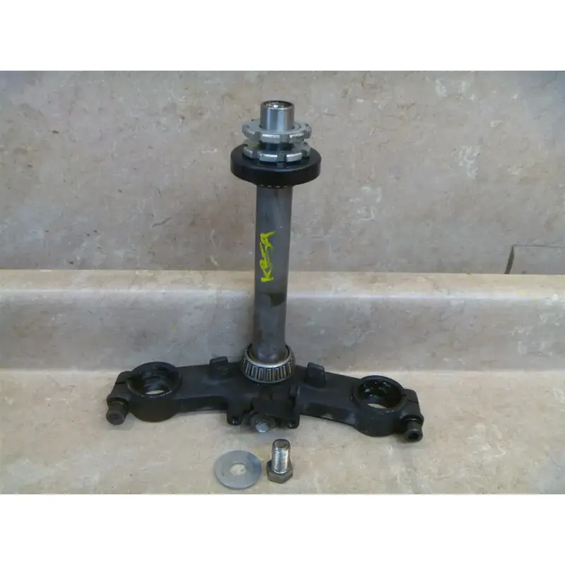 Kawasaki 750 KZ SPECTRE KZ750-N Used Steering Stem 1982 KB59