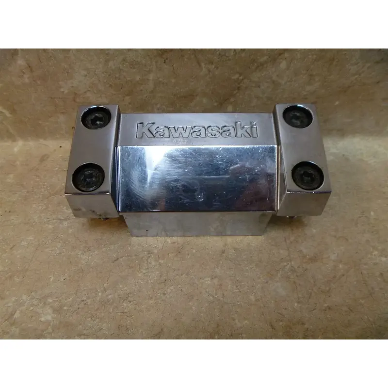 Kawasaki 750 VN VULCAN VN750 Used Bar Clamp 2003 KB37