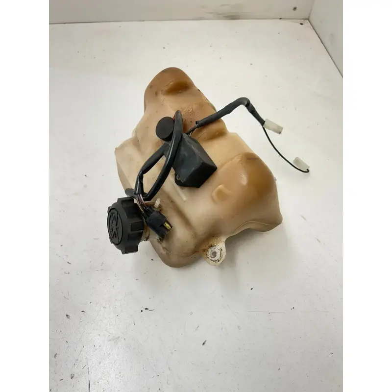 04 2004 Polaris Trailblazer 250 2x4 OEM Oil Tank Reservoir Bottle Lid Cap