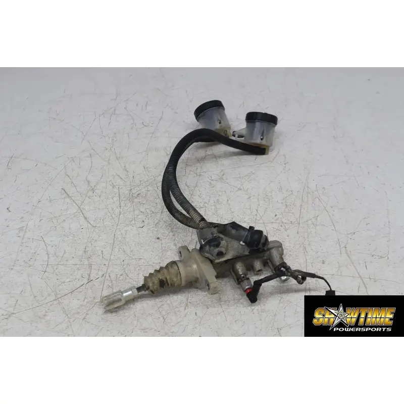 17-21 CAN-AM MAVERICK X3 TURBO FRONT BRAKE MASTER CYLINDER