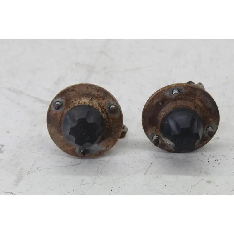 85 YAMAHA MOTO 4 YFM80 FRONT WHEEL RIGHT LEFT HUBS HUB SET