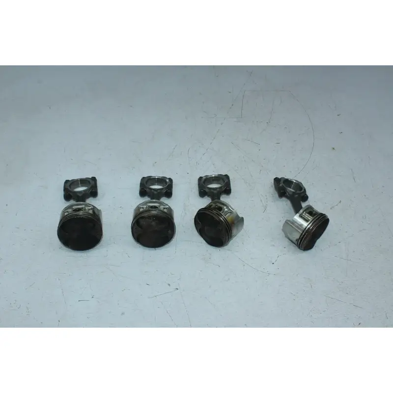87 HONDA VFR700F ENGINE MOTOR BLOCK PISTONS