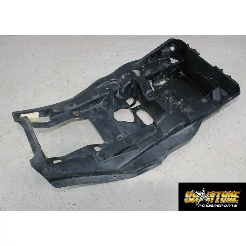 19 CAN-AM RENEGADE 1000R REAR BACK TAIL UNDERTAIL BATTERY TRAY PLASTIC