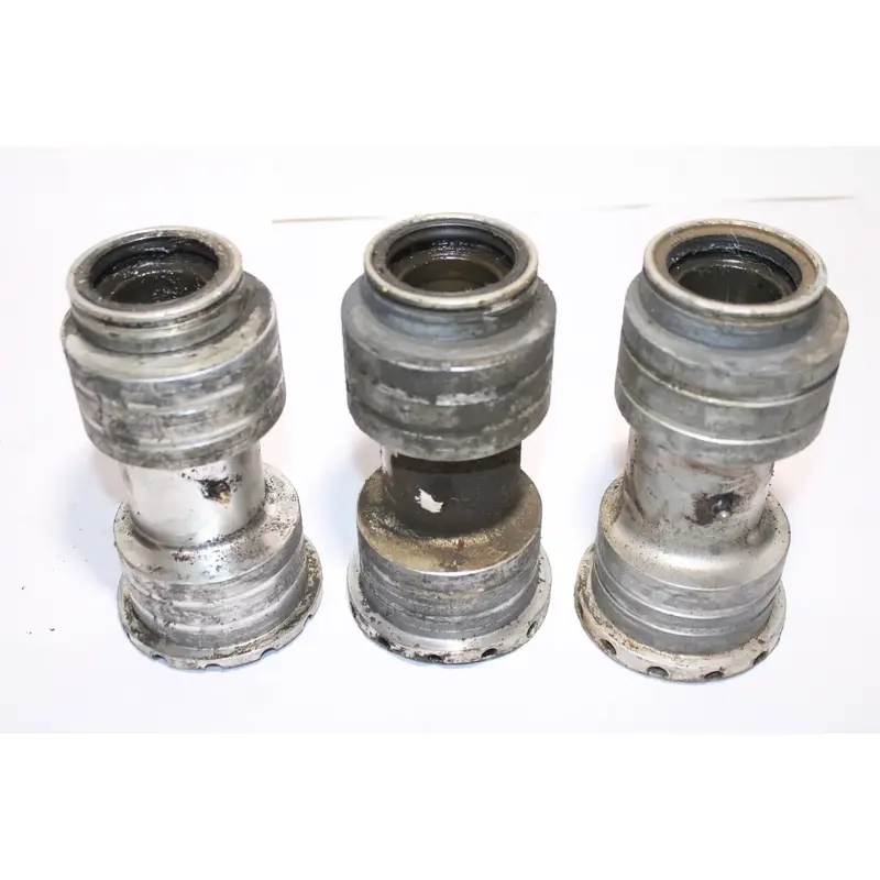 2004-2014 Honda Trx450ER Trx450R Rear Axle Bearing Carrier Lot 3 42500-HP1-000