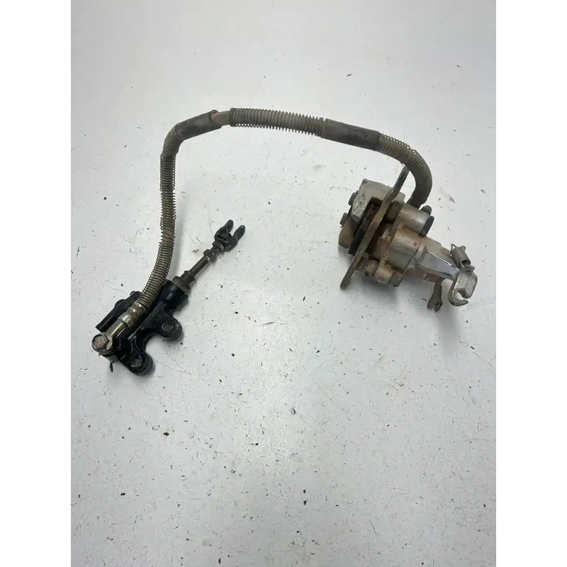 85 1985 Suzuki QuadSport Lt 230 S LT230S OEM GOOD Rear Back Brake Caliper