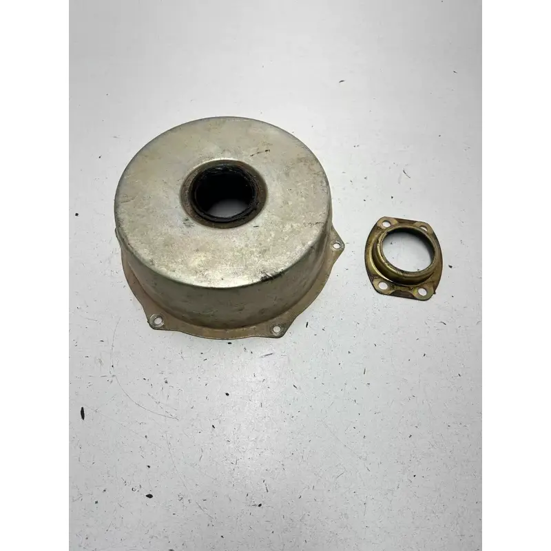 04 2004 Yamaha Bruin 350 YFM350 2x4 OEM GOOD! Rear Back Brake Drum Dust Cover