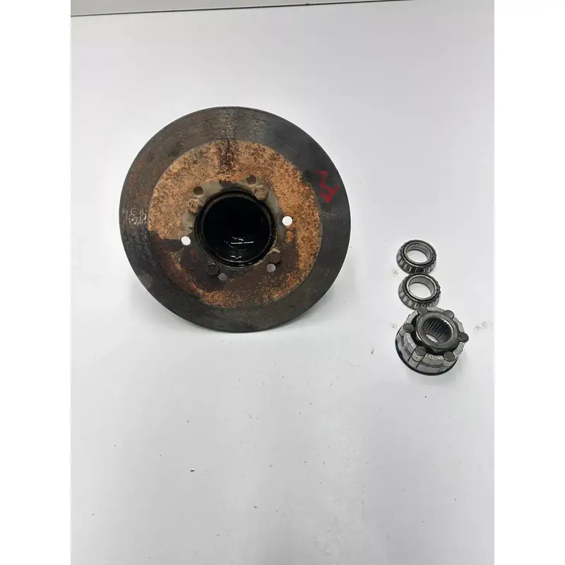 1995 95 Polaris Magnum 425 4x4 OEM Front Wheel R or  L Hub Hillaird Clutch
