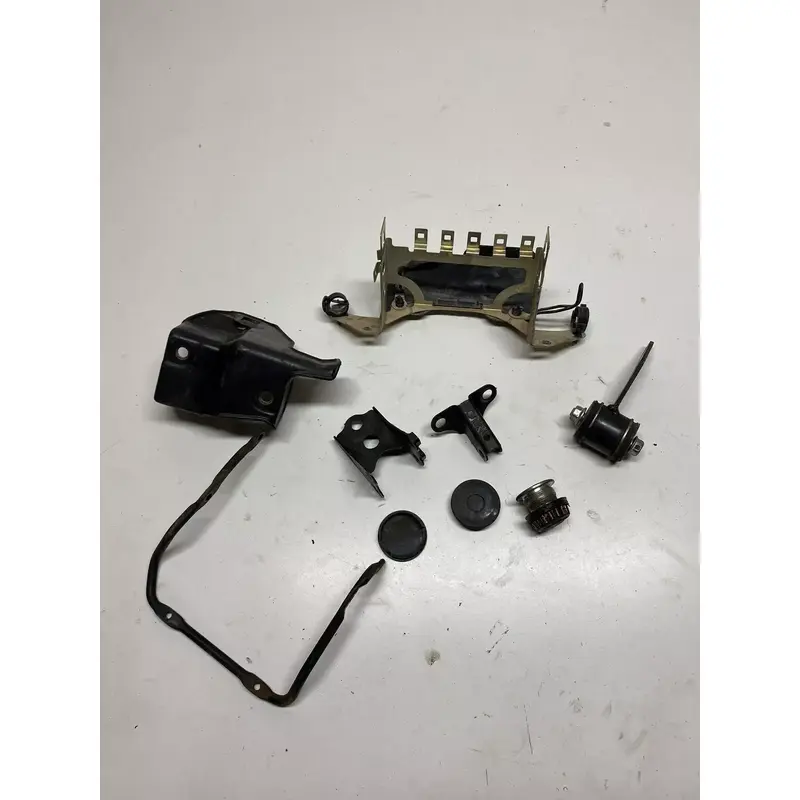 2006 06 HONDA FOREMAN TRX500 fe ELECTRIC MOUNT SIDE COVER RUBBER DIFF SWING ARM