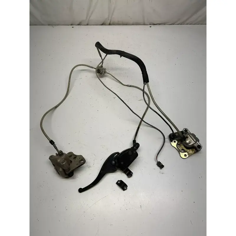 2006 POLARIS SPORTSMAN 500 HO EFI 4x4 OEM GOOD! Front Brake Caliper Master Line