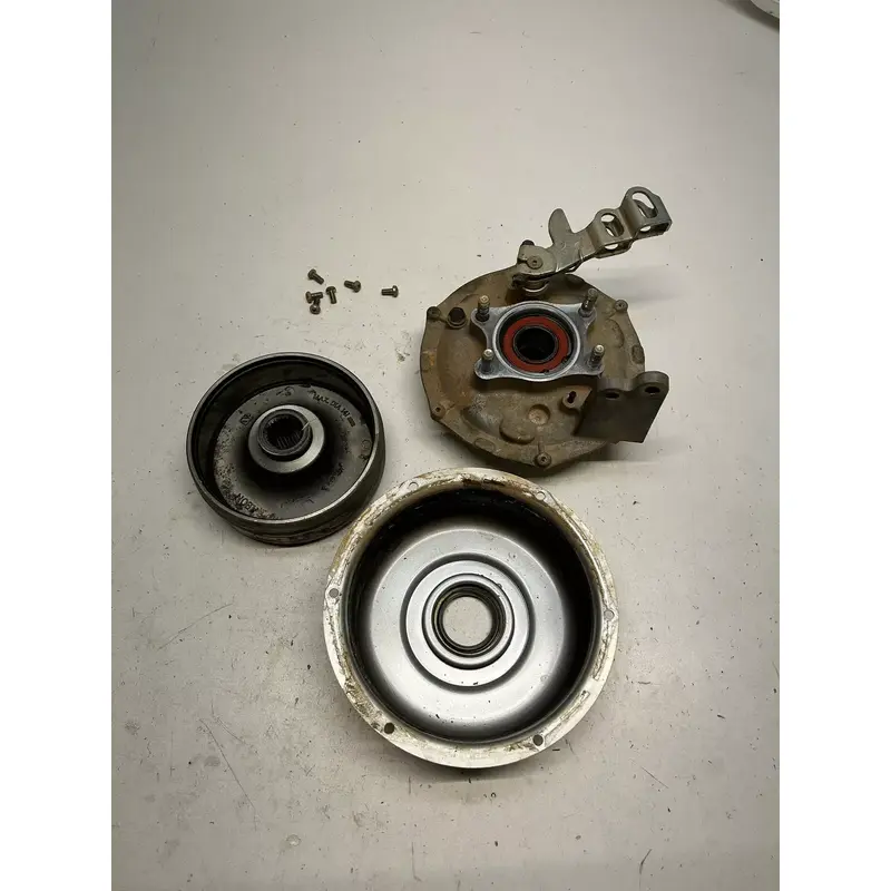 2005 05 POLARIS PHOENIX 200 NICE! Rear Back Brake Plate Assembly Drum Cover Dust