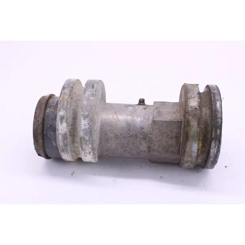 2004 Polaris Scrambler 500 4x4 Right Rear Back Axle Carrier Tube S1948