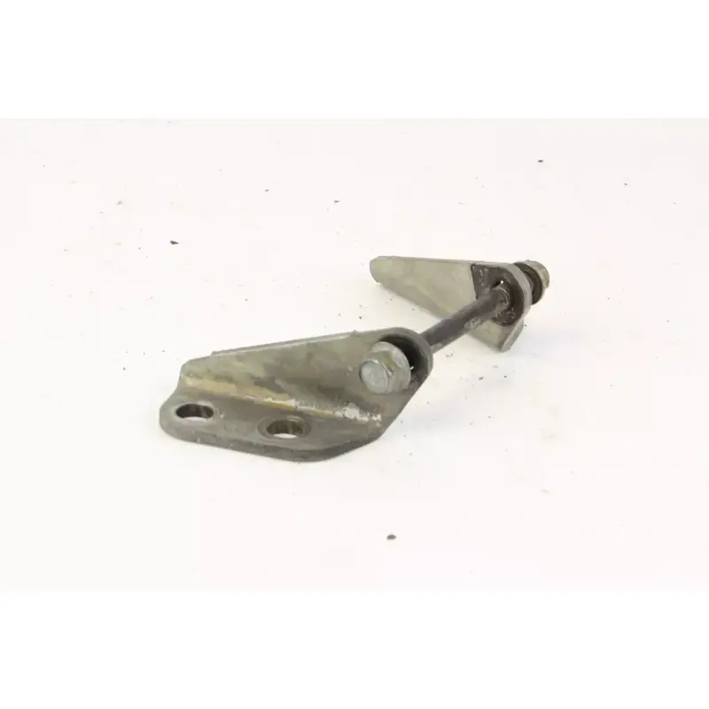 2001 Yamaha Raptor 660r Yfm660r Lower Motor Engine Mount Stay Bracket G3945