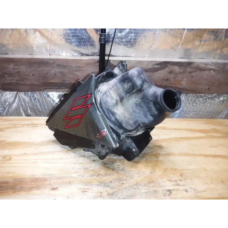 Rm125 Intake Boot Housing Plastic Box Cage Air Filter 1998 (B)