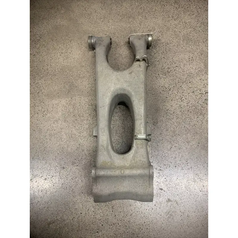 YAMAHA YFZ450 YFZ 450 SWINGARM SWING ARM 04-05 2004 2005