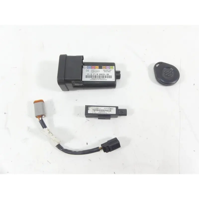 2013 Harley Davidson VRSCF Muscle Tssm Turn Signal Security Module Fob 69976-08
