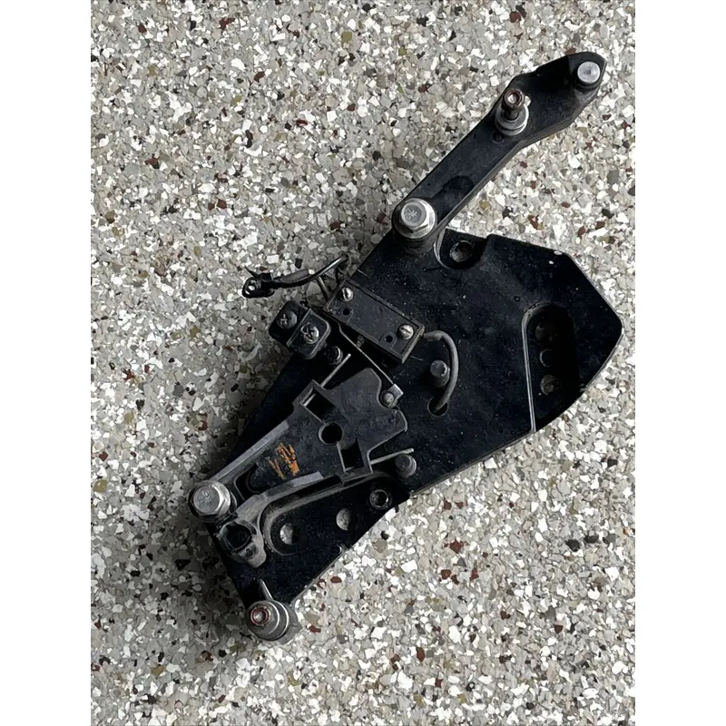 Mercruiser Alpha 1 shift interrupt switch and BRACKET AND ASSIST SPRING ASSEMBLY