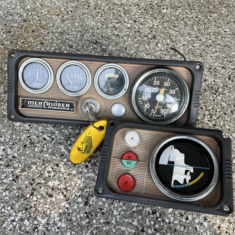 Vintage Boat Mercruiser gauge cluster oil amp temp trim gauge w/ controls & key