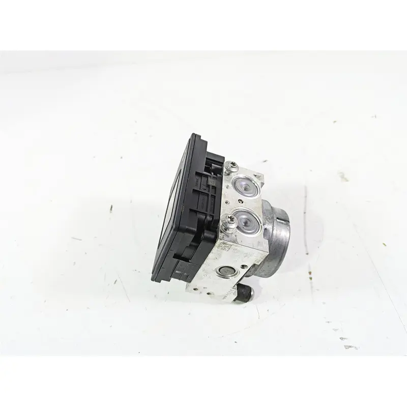 2016  BMW R1200GS GSW K50 Abs Brake Pump Module 8561704