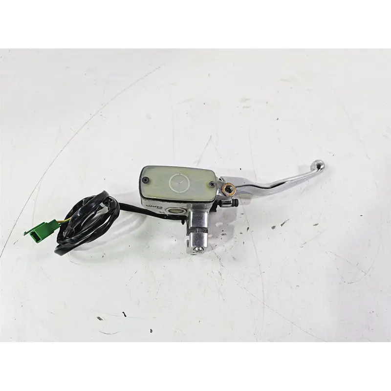 2004 Yamaha XVZ1300 Royal Star Front Brake Master Cylinder 4XY-W2587-01-00