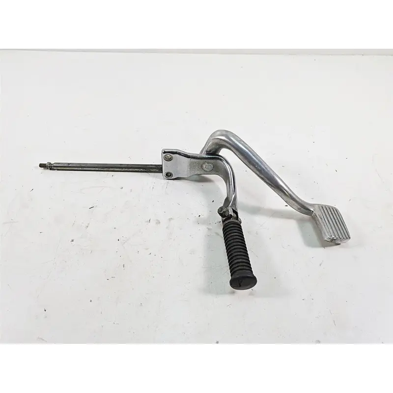 2005 Harley Dyna FXDL Low Rider Right Front Footpeg & Brake Ped Mid Set 50649-90