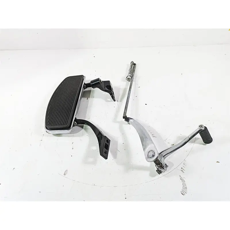 2012 Harley FLD Dyna Switchback Left Floor Board & Shifter 54174-12 34887-06