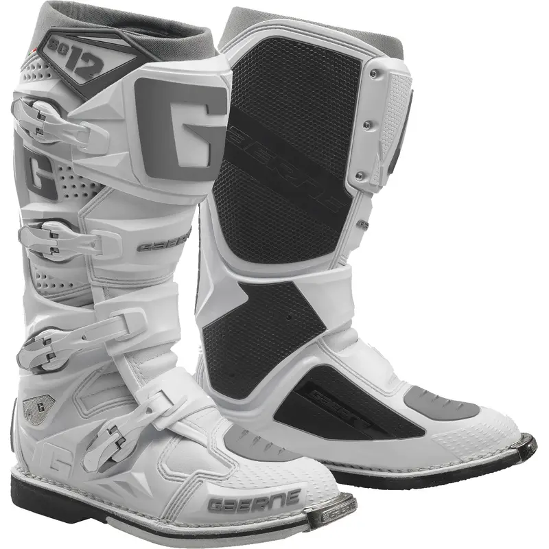 GAERNE SG-12 Boots White Size 08 - Premium Support for Riders