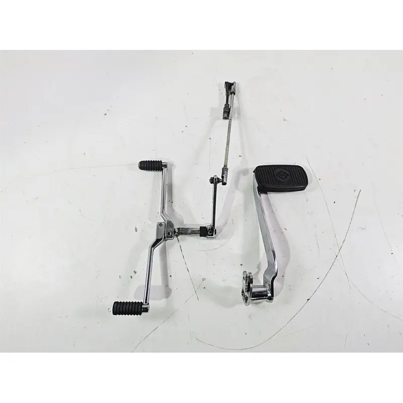 2008 Harley Touring FLHTP Electra Glide Gear Shift & Brake Lever Set 33895-82E