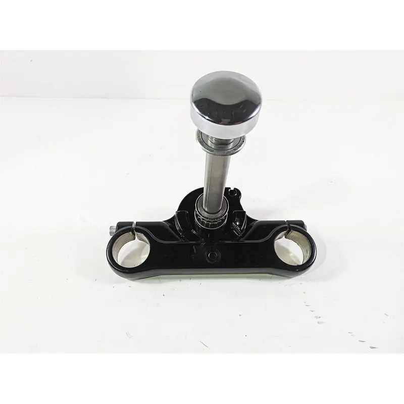 2017 Harley Dyna FXDB Street Bob Lower Triple Tree Steering Clamp -READ 45900041
