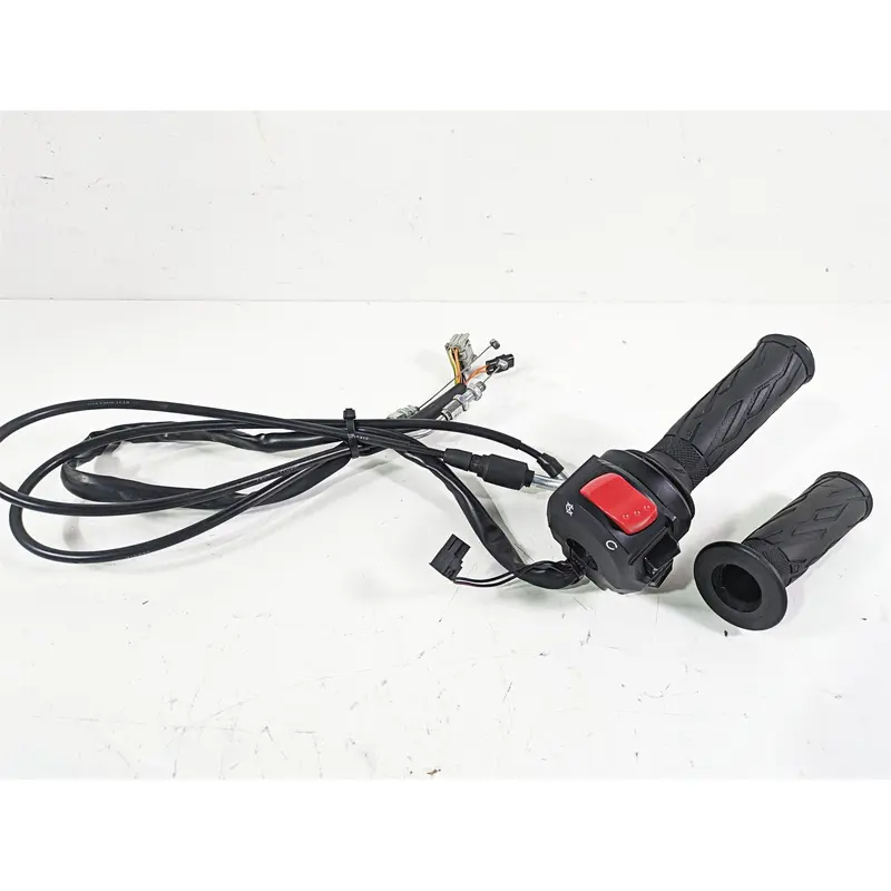 2018 Suzuki GSX1300 R Hayabusa Right Hand Throttle Control Switch 37200-15H10