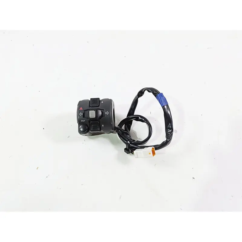 2016 Ducati Monster 1200 S Left Hand Control Switch Horn Blinker 65110141A