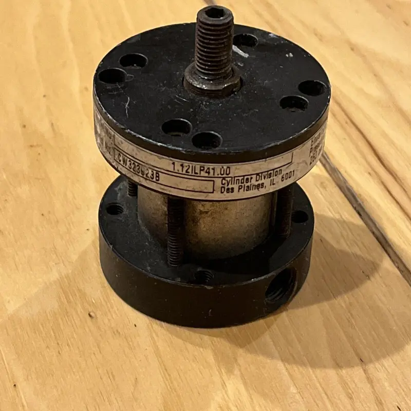 Parker 1.12ILP41.00 Pneumatic Air Cylinder 1-1/8" Bore 1" Stroke Compact Pancake