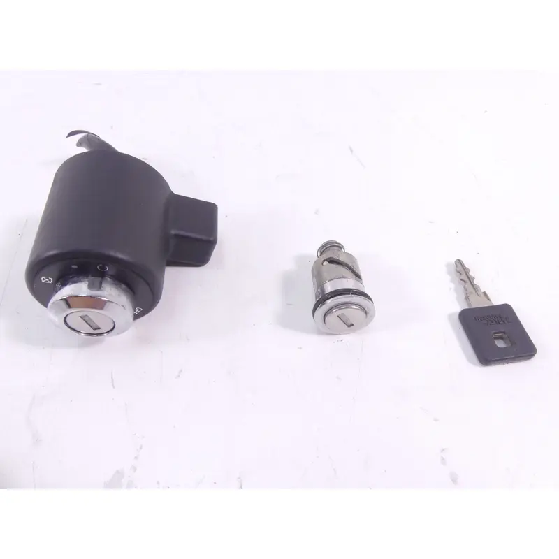 2009 Harley Sportster XR1200 Ignition Switch Steering Lock Key 48154-05